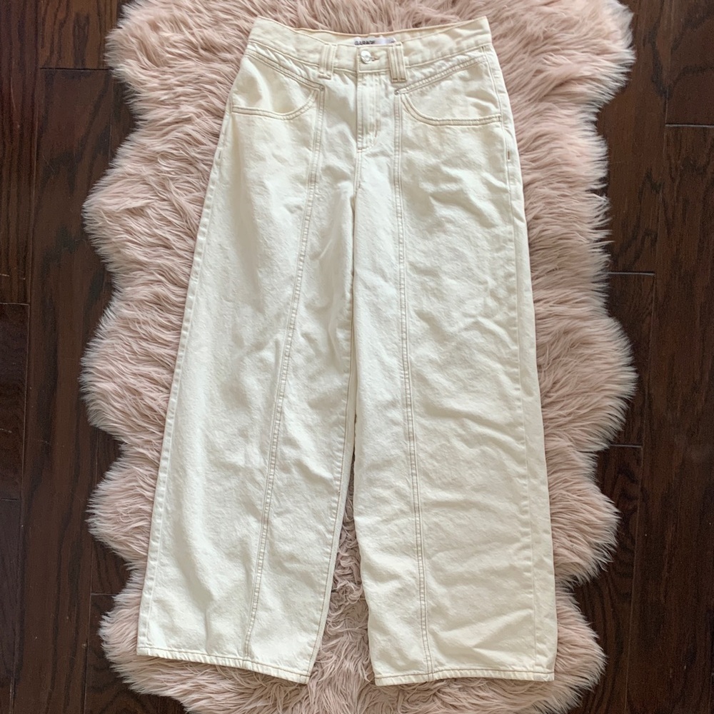 Garage Women’s Light Cream Mega Jeans